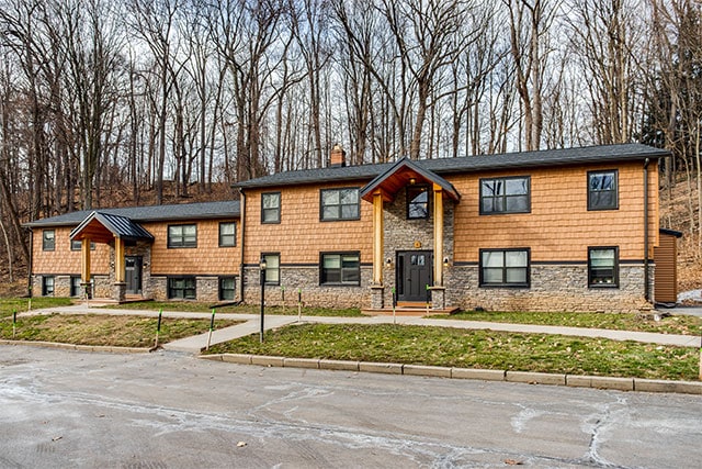 Mountain Lane Apartments